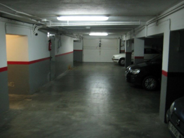 gallery/parking